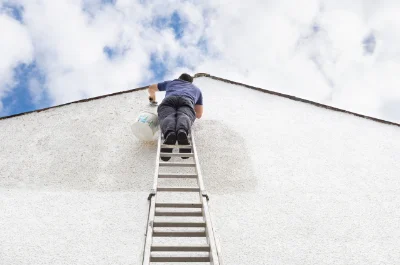 Peinture extérieure à Viré — façades et ravalement